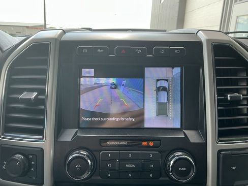 Used 2020 Ford F250 Lariat AWD/4WD image 22