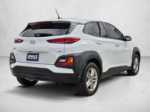 Used 2021 Hyundai Kona SE image 5