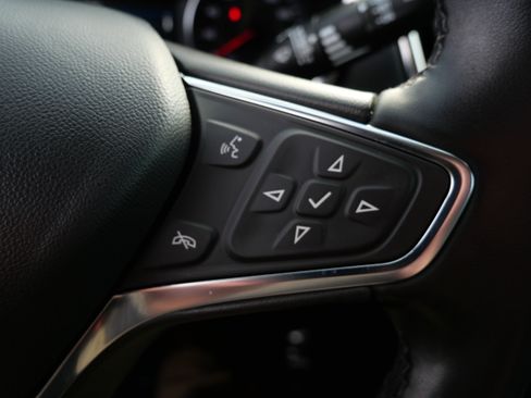 Used 2024 Chevrolet Equinox LT FWD image 25