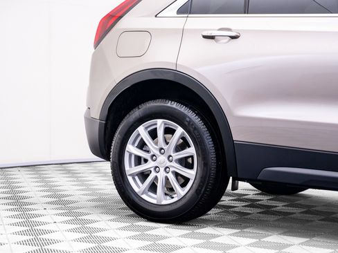 Certified 2022 Cadillac XT4 Luxury w/ Cold Weather Package AWD/4WD image 36