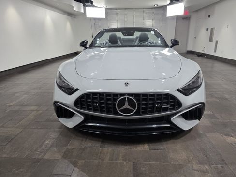 Used 2022 Mercedes-Benz SL 63 AMG 4MATIC w/ Driver Assistance Package image 2
