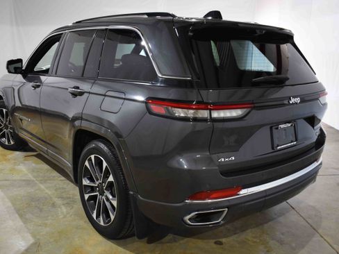 Used 2023 Jeep Grand Cherokee Overland w/ Adv Protech Group III image 7