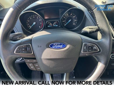 Used 2019 Ford Escape SEL image 13