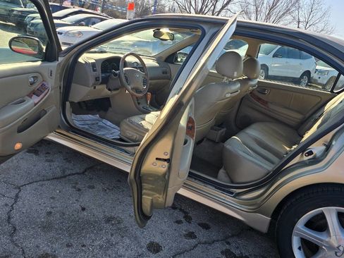 Used 2002 INFINITI I35 image 8