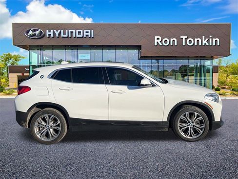 Used 2018 BMW X2 xDrive28i image 2