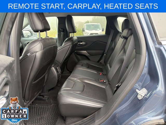 Used 2019 Jeep Cherokee Latitude Plus w/ Cold Weather Group FWD image 10
