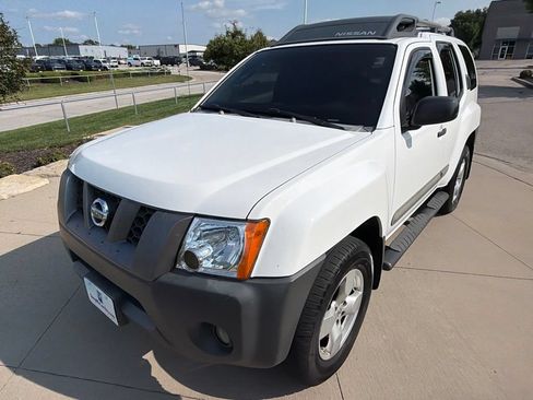 Used 2008 Nissan Xterra SE w/ Supplemental Air Bag Pkg AWD/4WD image 4
