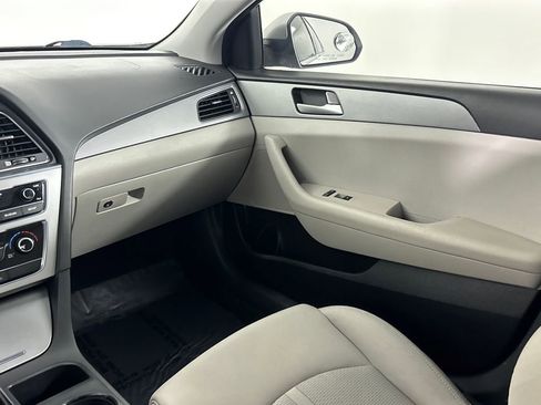 Used 2016 Hyundai Sonata SE image 29