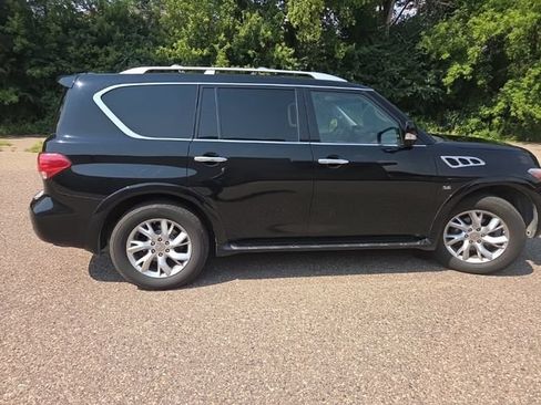 Used 2014 INFINITI QX80 4WD w/ Theater Package image 17