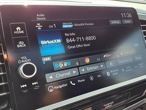 Used 2025 Honda Ridgeline Black Edition image 16