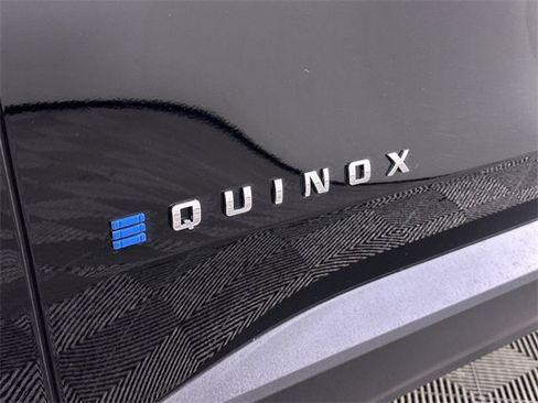 New 2026 Chevrolet Equinox EV LT image 31