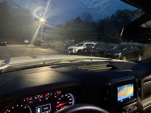 Used 2020 Chevrolet Silverado 1500 Custom w/ Custom Value Package image 29