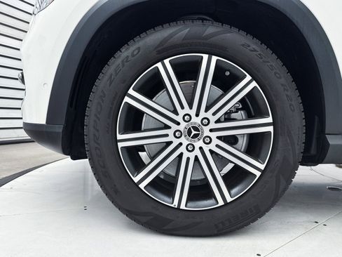 Used 2024 Mercedes-Benz GLE 450 4MATIC image 14