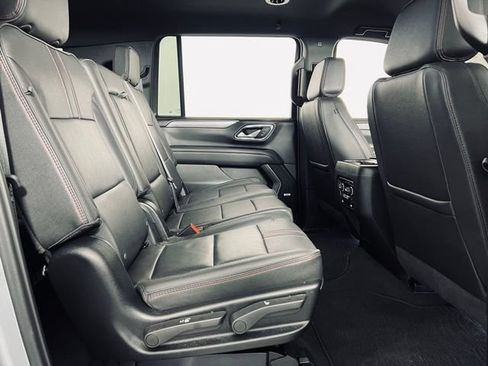 Used 2024 Chevrolet Suburban RST w/ Luxury Package AWD/4WD image 23
