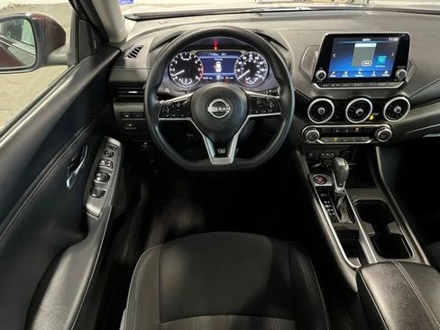 Used 2024 Nissan Sentra SV FWD image 18