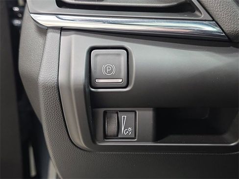 Used 2022 Cadillac CT4 Luxury w/ Sun And Sound Package image 26