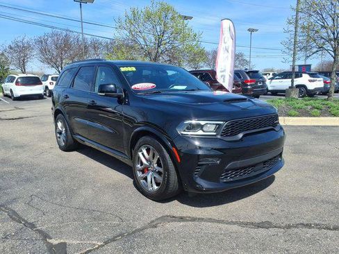Certified 2023 Dodge Durango R/T w/ Tow 'N Go Package AWD/4WD image 3