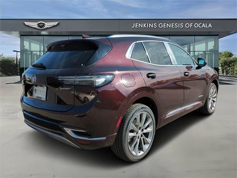Used 2021 Buick Envision Avenir w/ Technology Package II image 3