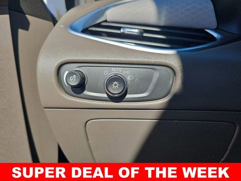 Used 2020 Chevrolet Malibu LT image 25