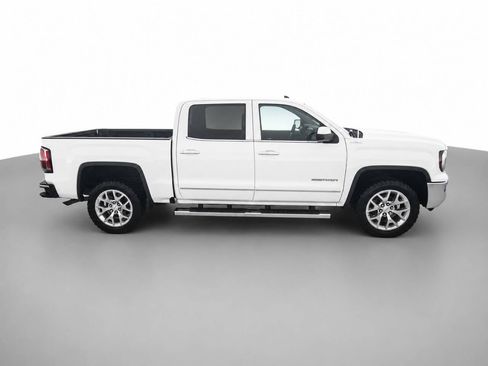Used 2016 GMC Sierra 1500 SLT w/ SLT Premium Package AWD/4WD image 4