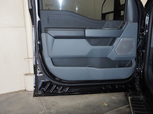 New 2025 Ford F150 XLT w/ Equipment Group 303A High image 36