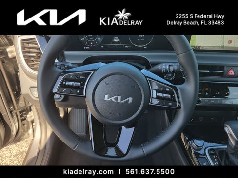 New 2025 Kia Seltos X-Line image 28