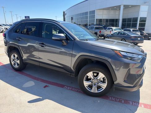 Used 2023 Toyota RAV4 XLE image 2