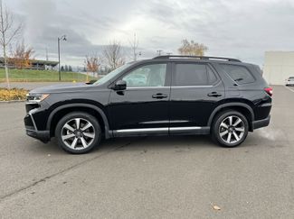 Certified 2023 Honda Pilot Touring video 2