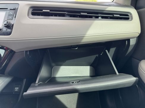 Used 2020 Honda HR-V LX image 24