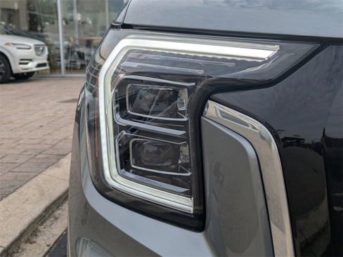 Used 2026 GMC Terrain Denali image 10