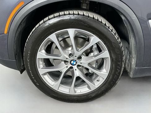 Used 2019 BMW X5 xDrive40i w/ Luxury Seating Package image 32