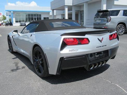 Used 2018 Chevrolet Corvette Stingray Convertible Z51 2LT RWD image 7