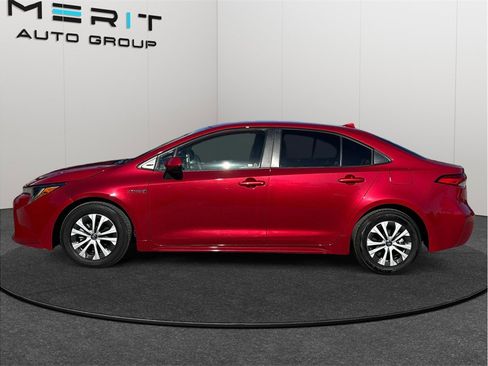 Used 2020 Toyota Corolla LE image 5
