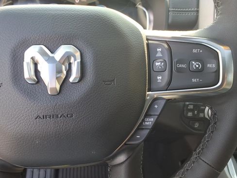 New 2026 RAM 1500 Laramie AWD/4WD image 13