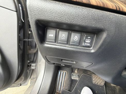 Used 2016 Nissan Maxima 3.5 SV FWD image 22