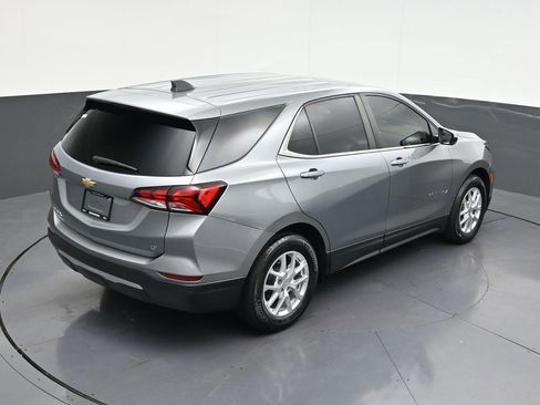 Used 2024 Chevrolet Equinox LT FWD image 20