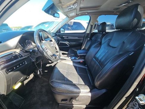Used 2020 Kia Telluride EX image 5