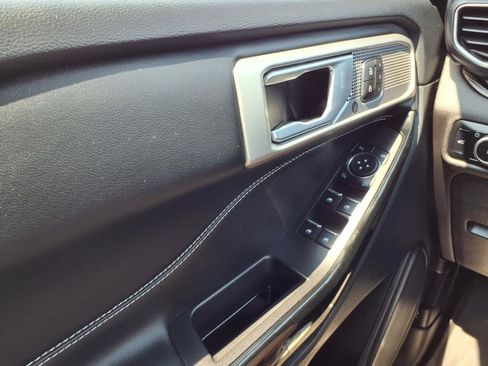 Used 2023 Ford Explorer ST w/ Equipment Group 401A image 21