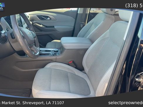 Used 2019 Chevrolet Traverse LT image 12