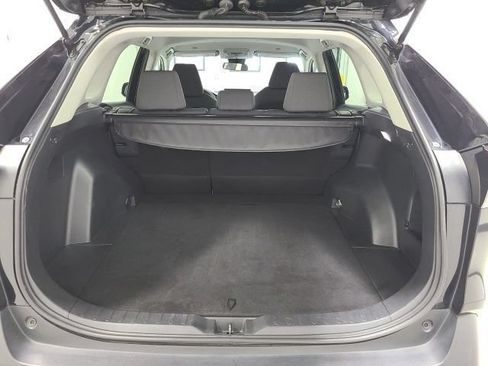 Used 2024 Toyota RAV4 XLE AWD/4WD image 35