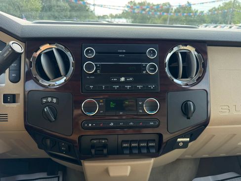Used 2010 Ford F250 Lariat AWD/4WD image 9
