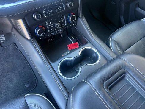 Used 2021 Chevrolet Tahoe Premier image 23