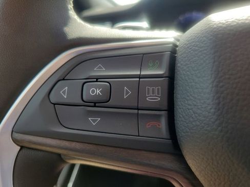 New 2026 Jeep Grand Cherokee L Limited AWD/4WD image 19