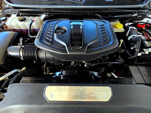 Certified 2024 Jeep Wagoneer Series II RWD image 34