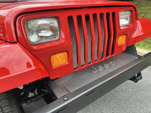 Used 1995 Jeep Wrangler Rio Grande AWD/4WD image 68