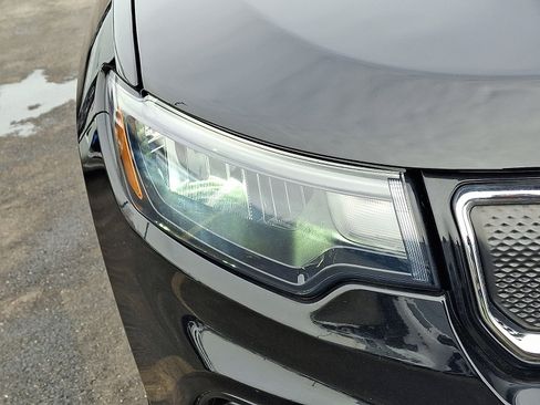 Certified 2022 Jeep Compass Limited image 9