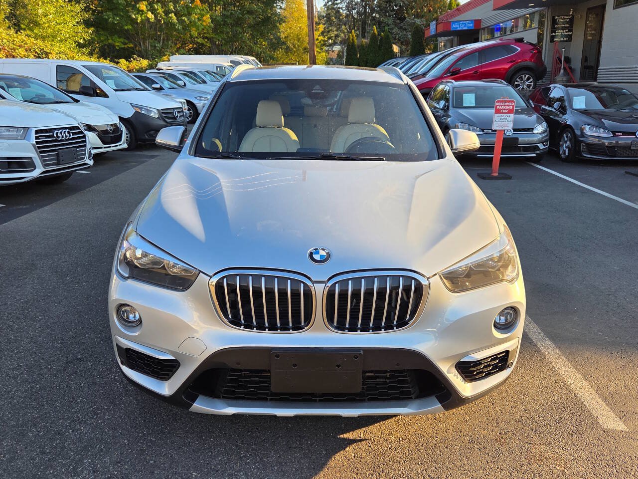 Used 2019 BMW X1 xDrive28i AWD/4WD image 2