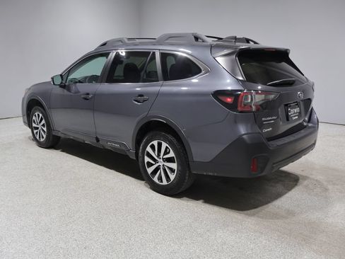 Used 2020 Subaru Outback Premium AWD/4WD image 4