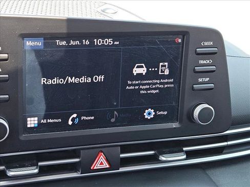 Used 2022 Hyundai Elantra SEL FWD image 12