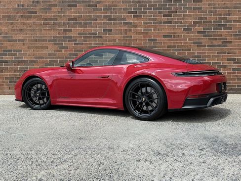 Used 2025 Porsche 911 Carrera GTS image 3